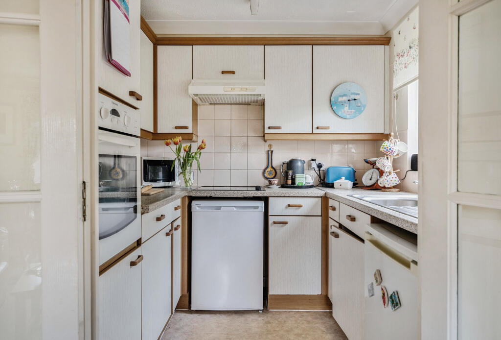 1301816-2-68482df...