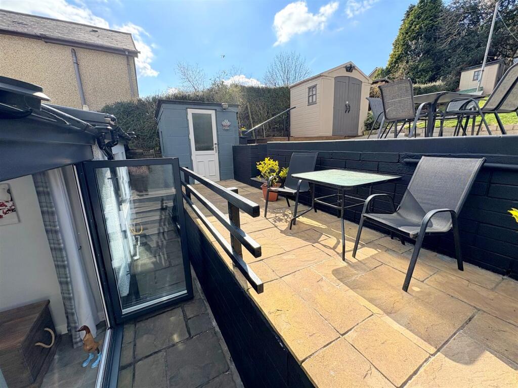 Rear Garden a.jpg