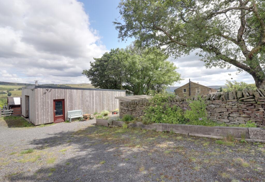 Log store and workshop