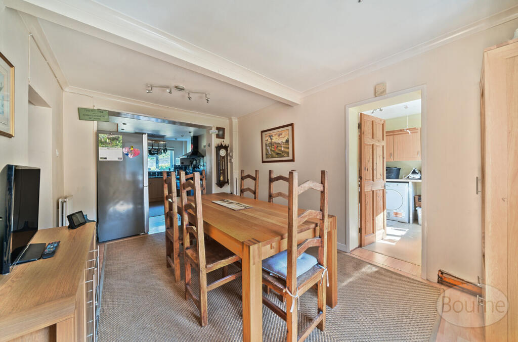 81db6a11-bcb5-4a0...