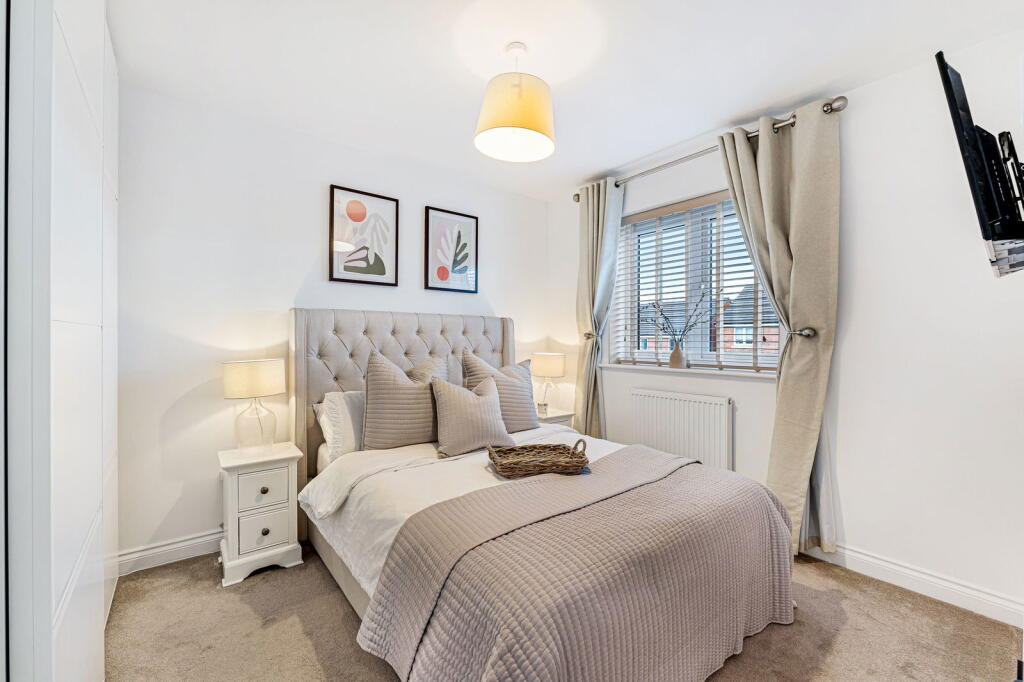 Meadowmead,Leigh,WN7 3GB