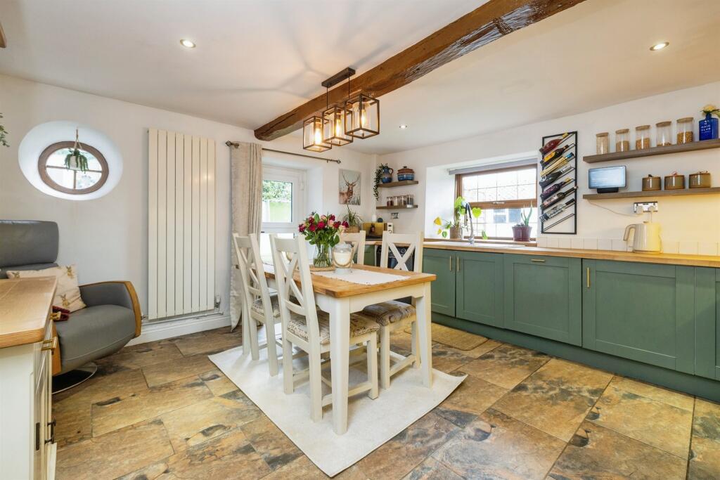 Kitchen / Diner