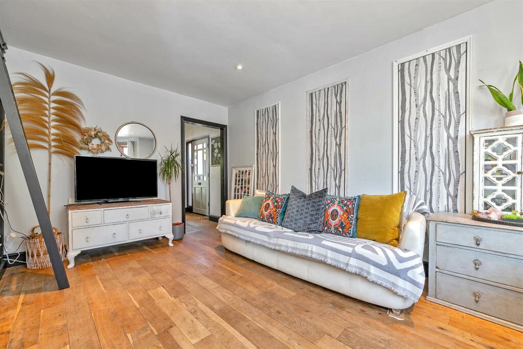 26aHarlesdenRoad-15.jpg