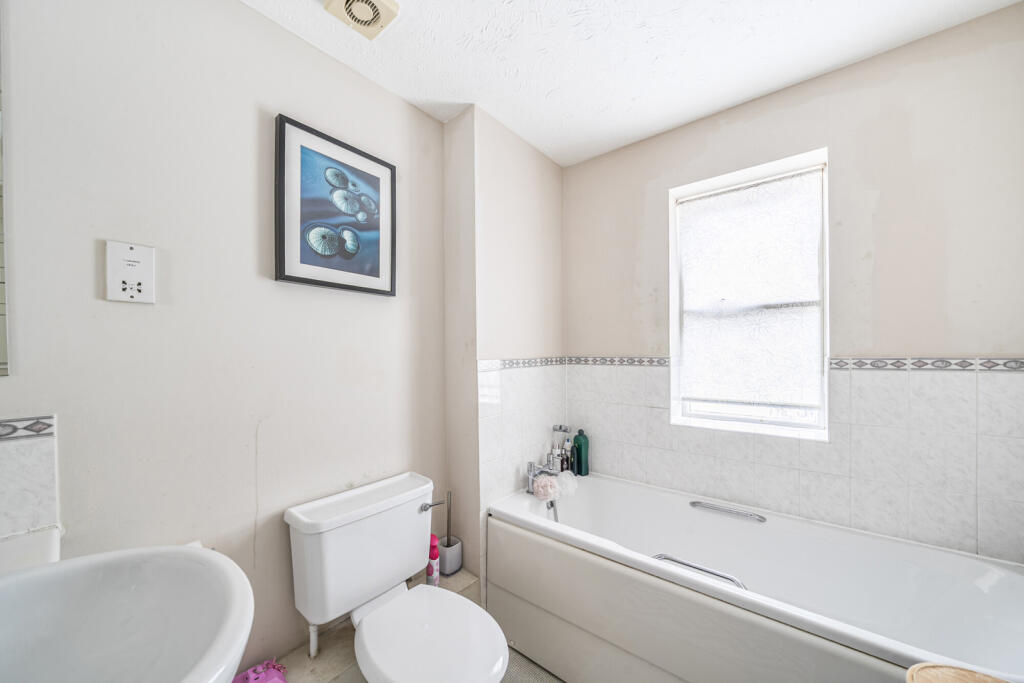 1354424-18-68e7a0...