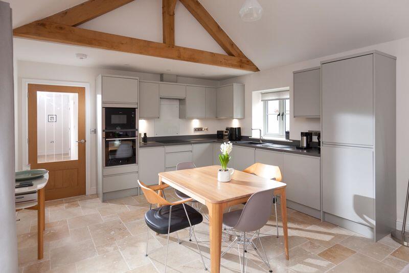 Kitchen (1)