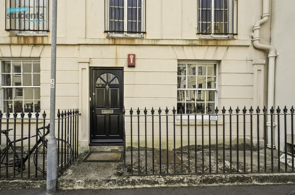 1bed2aad-6f28-4f6...