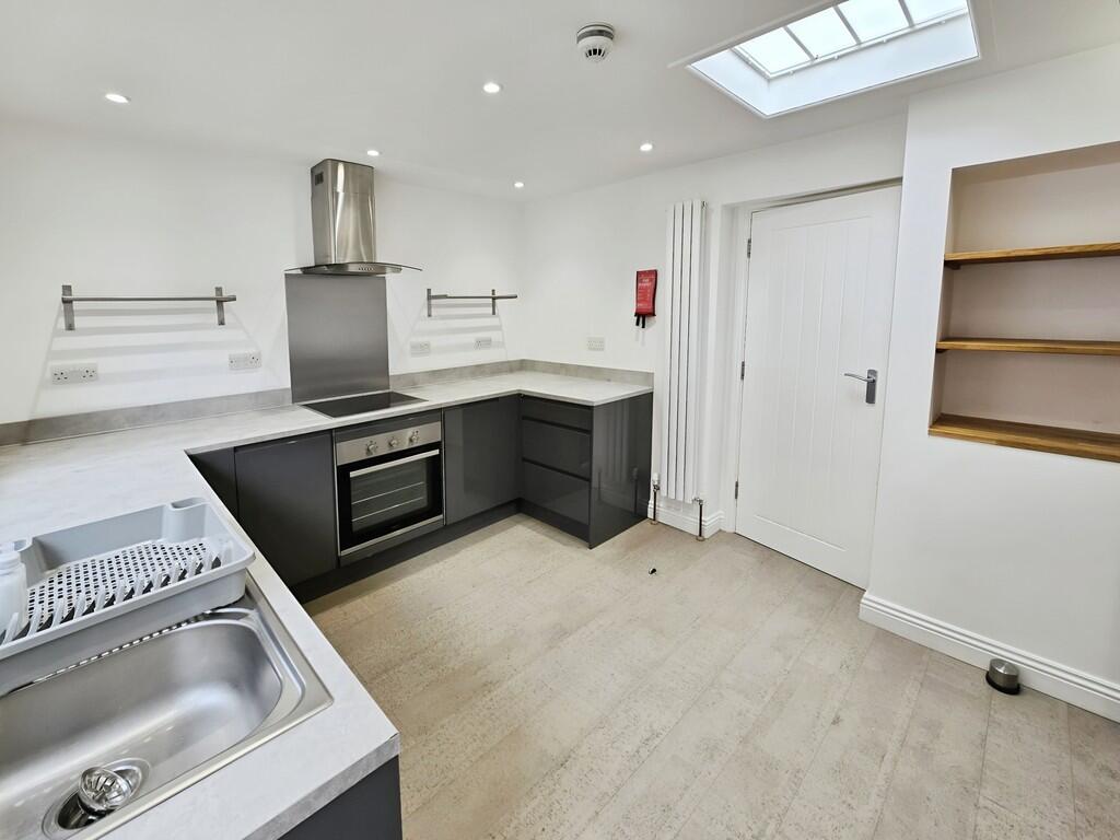 3372b89a-Kitchen
