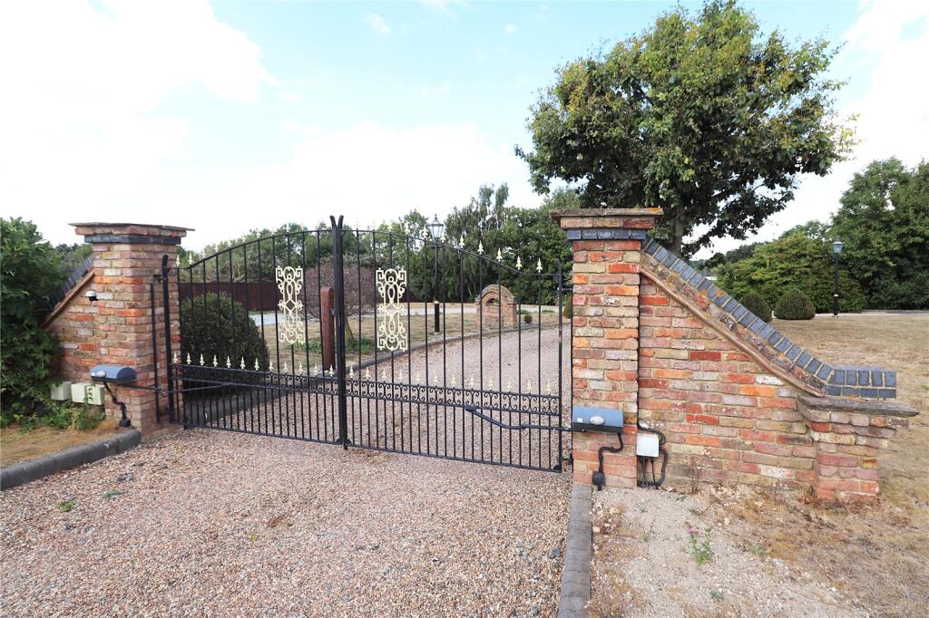 Second Gate Entrance