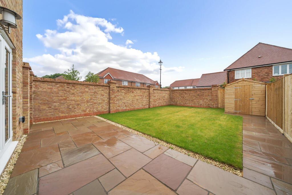 1302116-15-683f28...