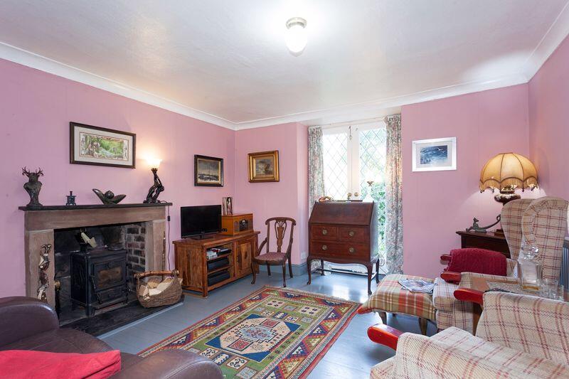 SITTING ROOM