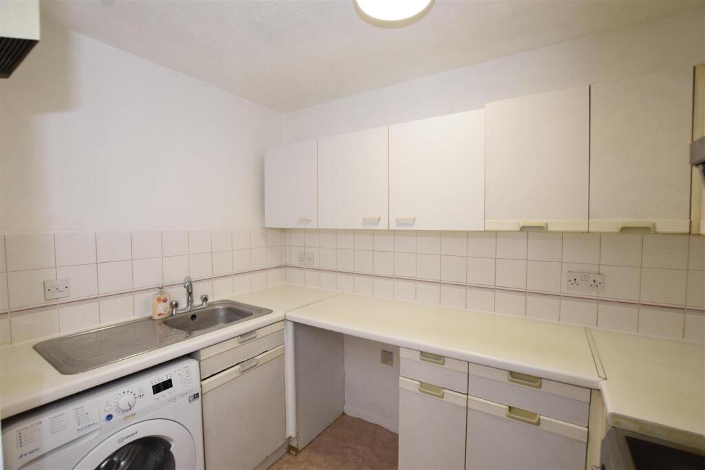 Kitchen.jpg