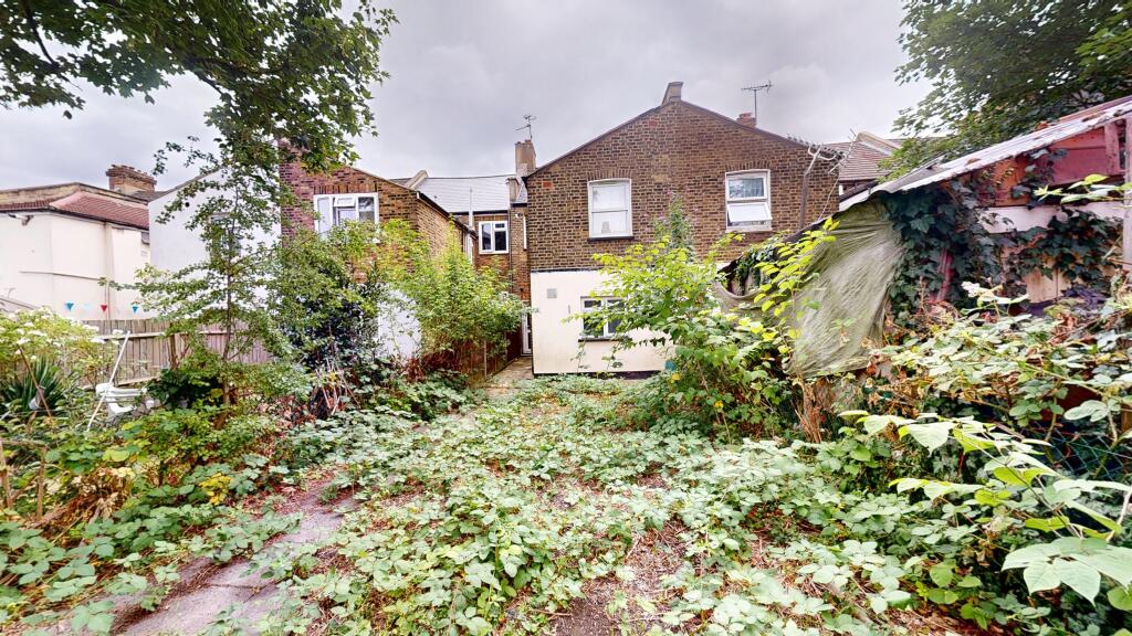 Ground Floor Flat, 59 Harley Road, Harlesden, London NW10 8BA