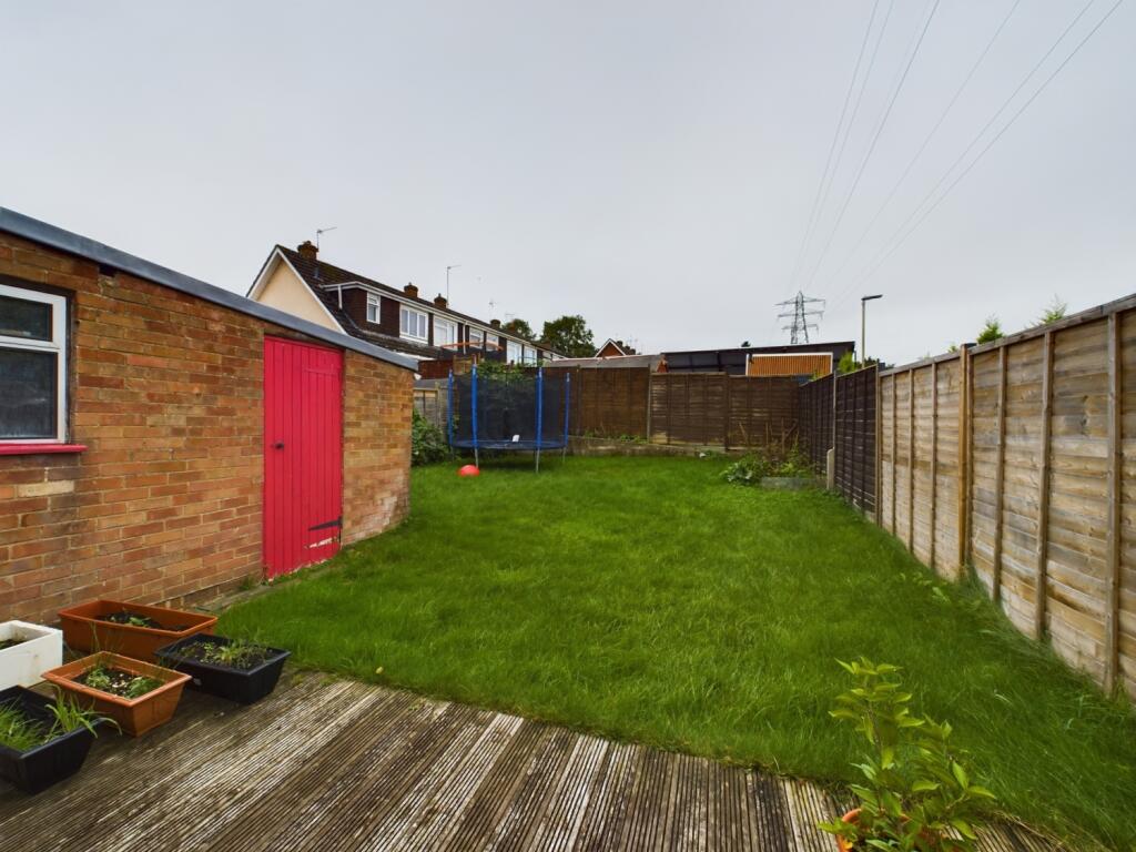 CAM01740G0-PR0137-STILL006