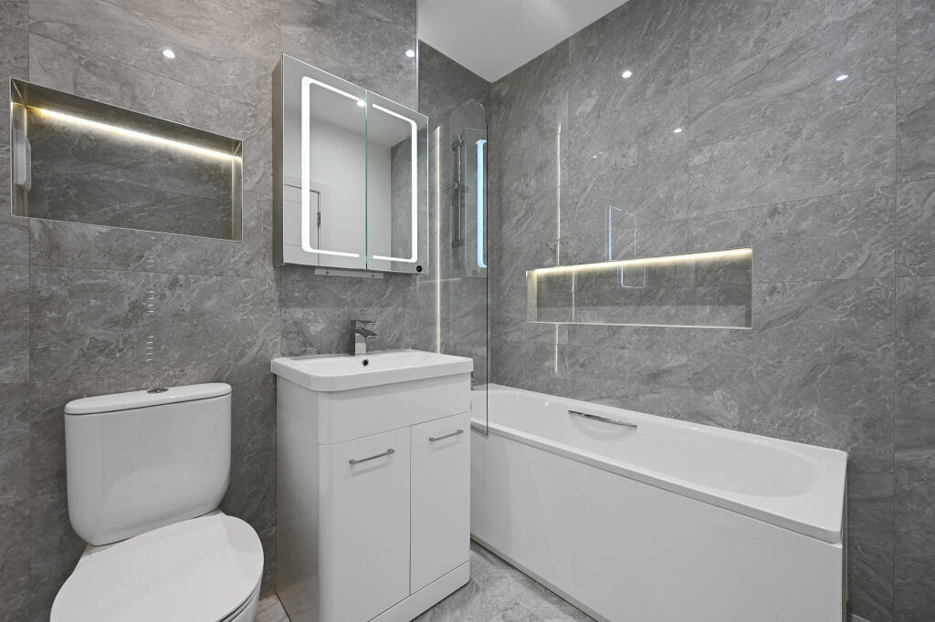 CS - Flat 4, 320 Station Road - 24 (1)