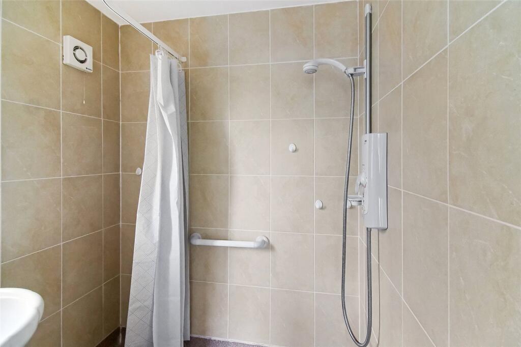 Wet Room/Shower Room