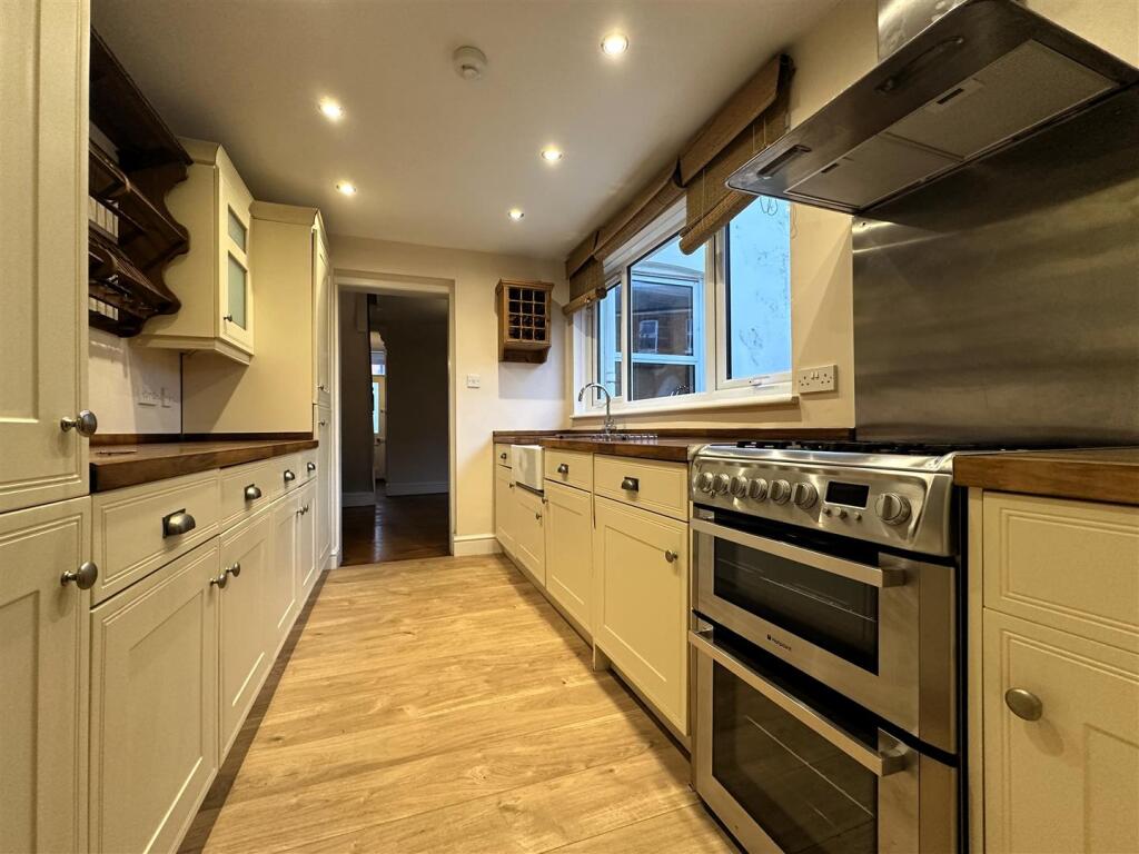 Kitchen I.jpg