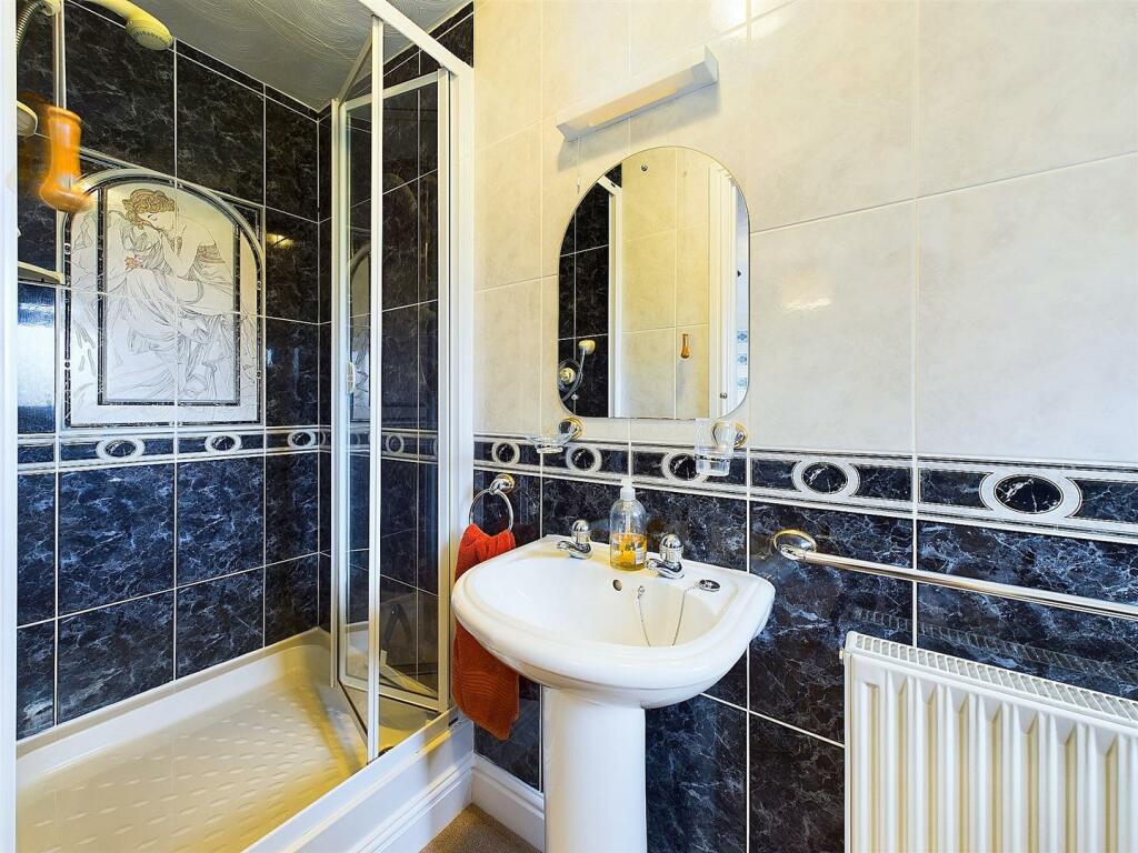 Bedroom 3 En-Suite