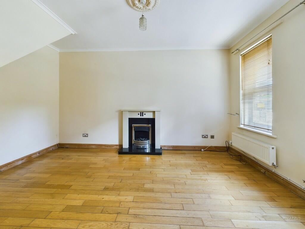 CAM02854G0-PR0233...