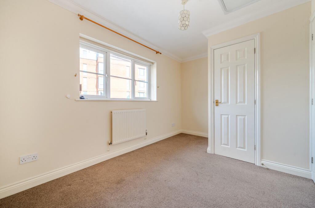 1344415-10-68aed8...