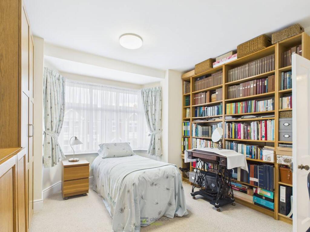 Main Bedroom