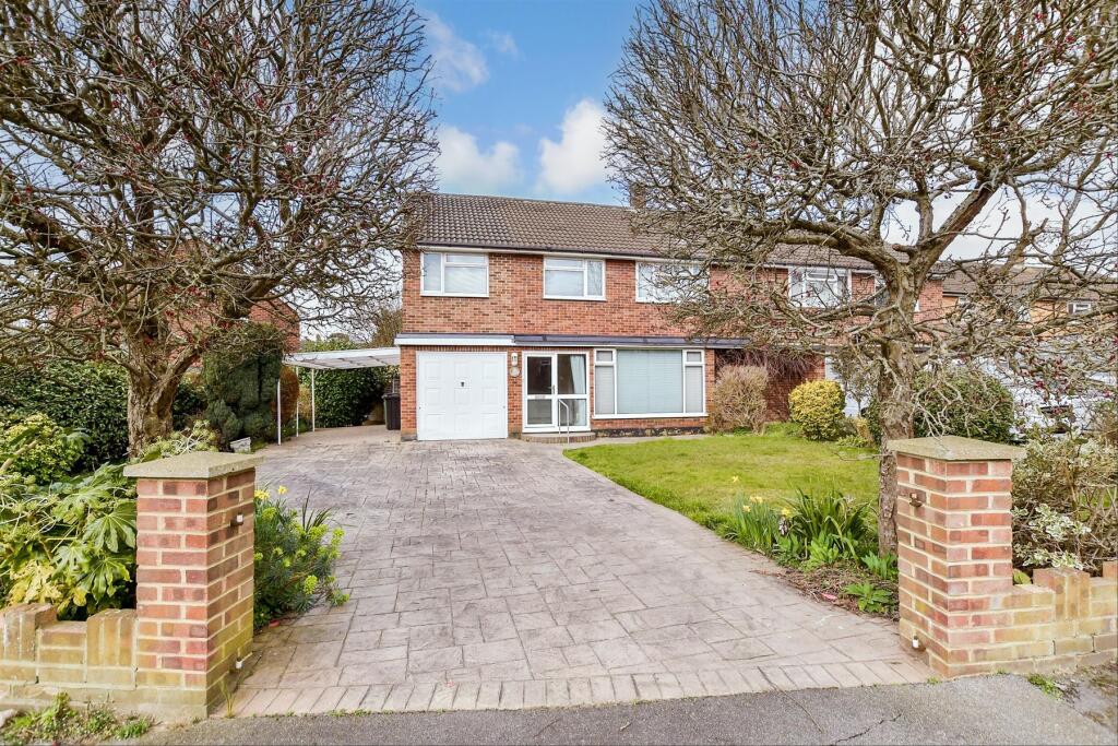 External Lifestyle Photograph