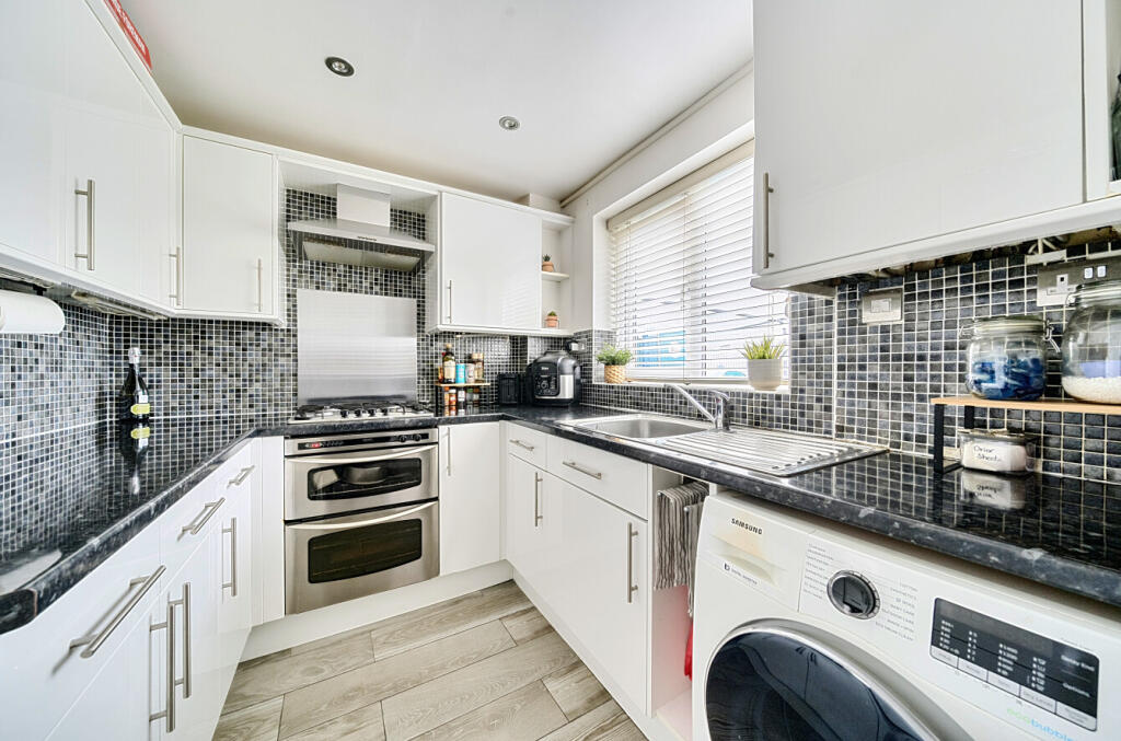 13543852068c95a1bad603