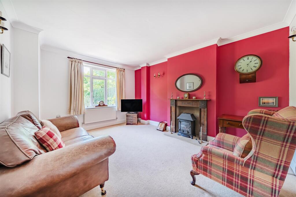 5 Well Lane, Blackfordby