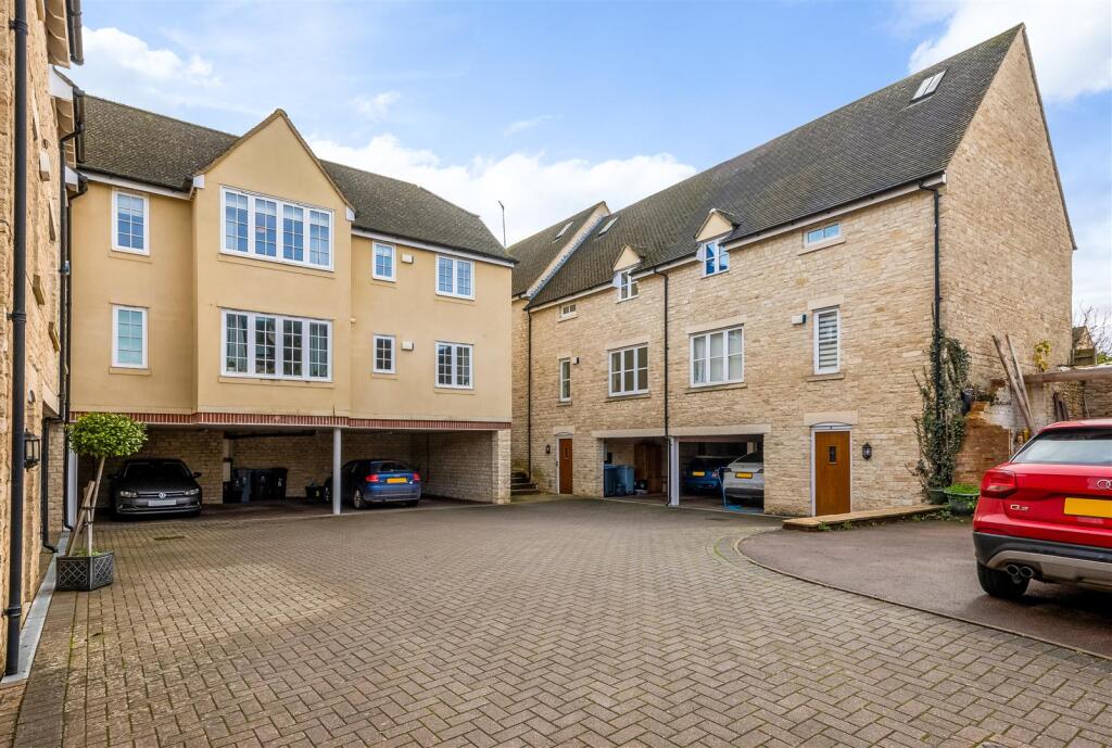 10 Merchants Place 2009-13.jpg