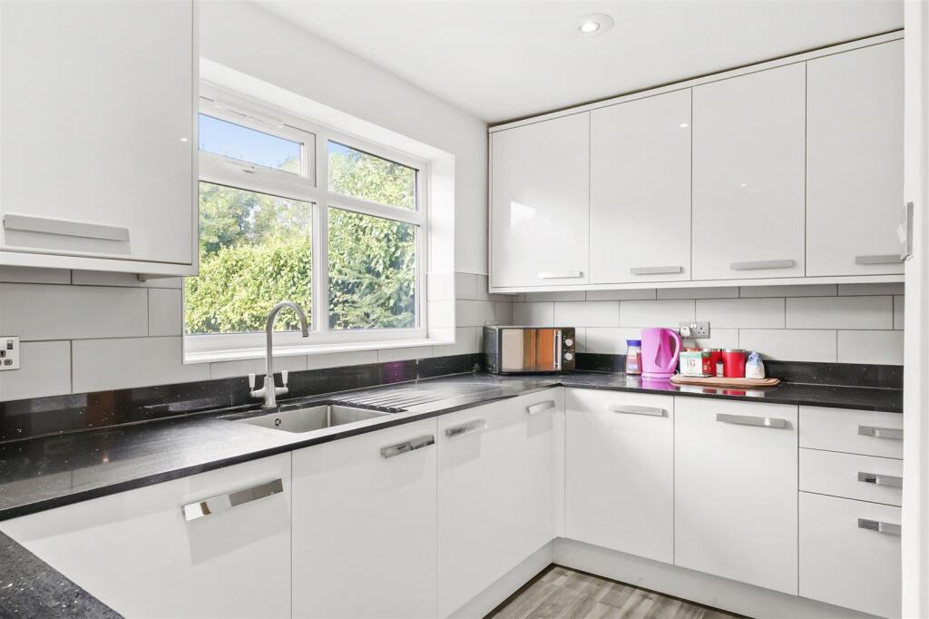 93 Norval Road - sT4mm3r6O2FdZ7lpVt4K.jpg