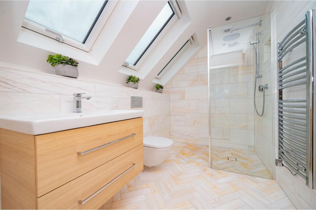 Master En-suite