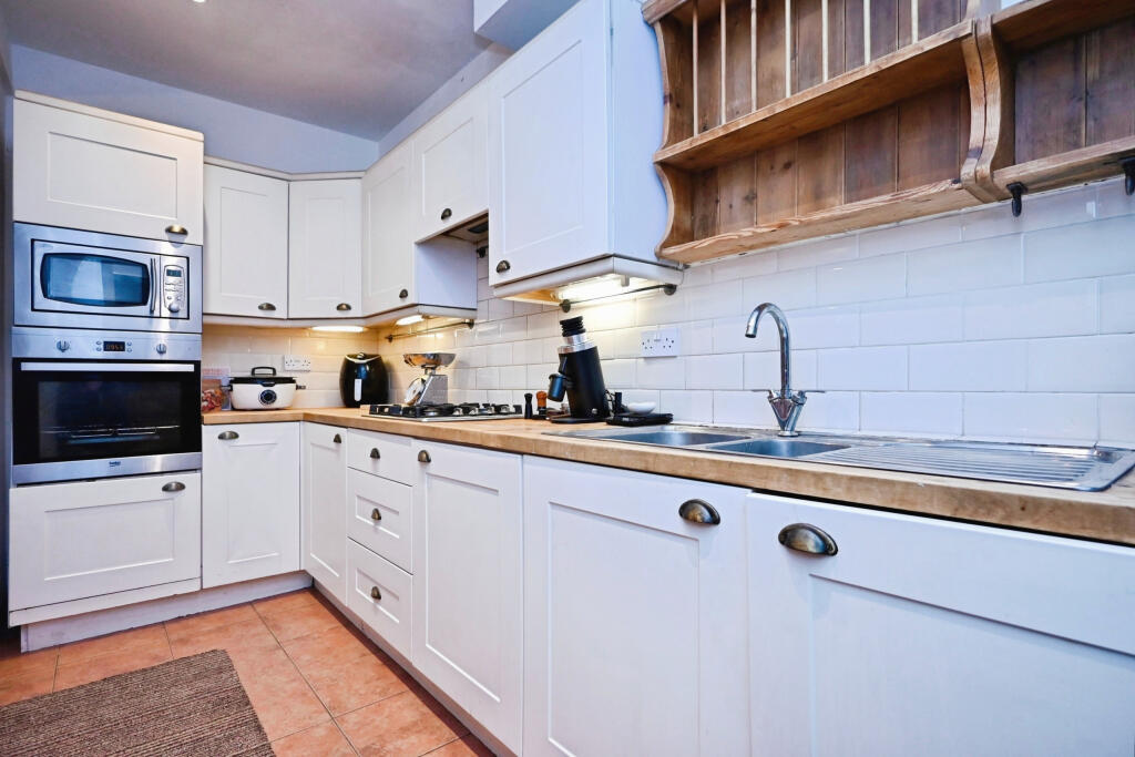 18 Lea Close, Thurmaston, leicester, LE4 8DW