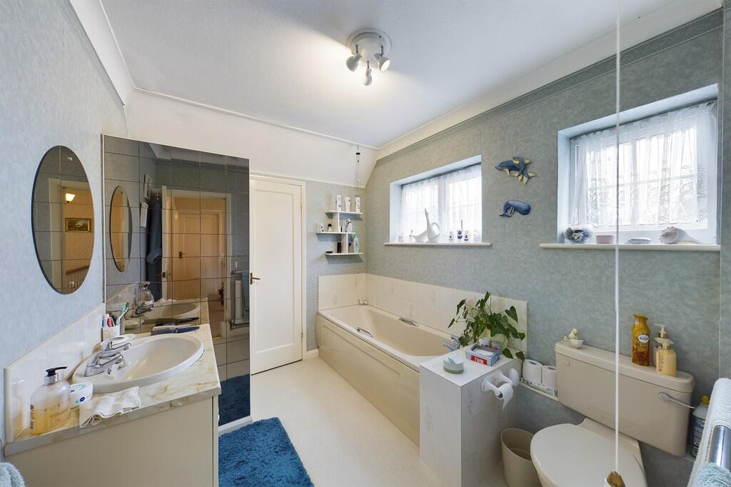 CAM00542P1-PR0284...