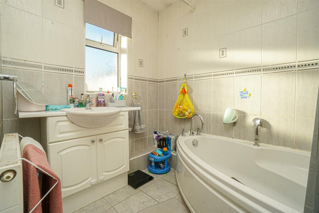 Catsfield Close (19)_Alto.jpg