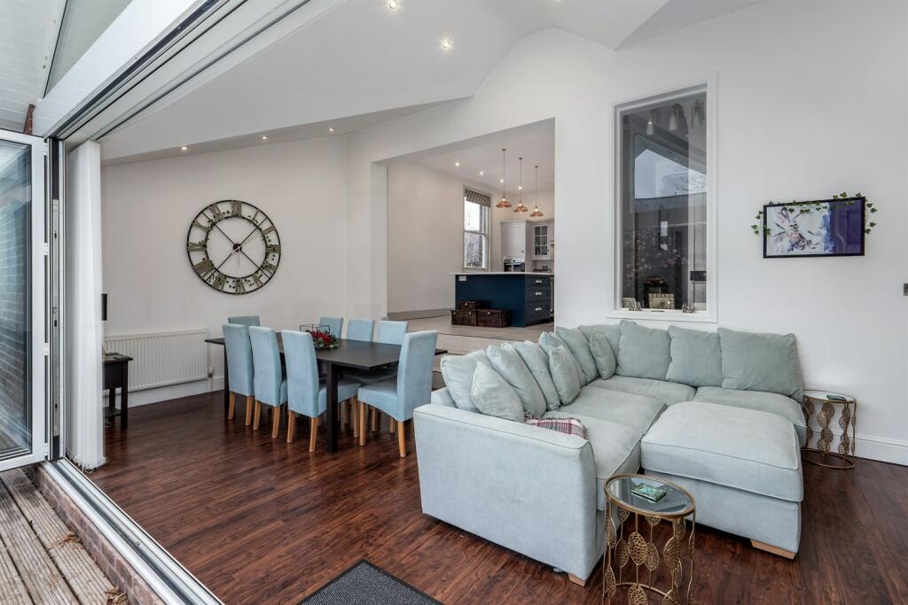 Living-Dining Kitche
