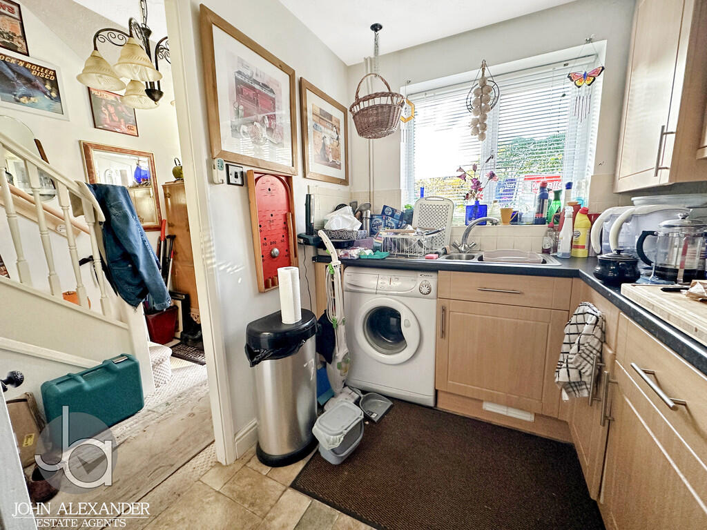 20251108_14451896...