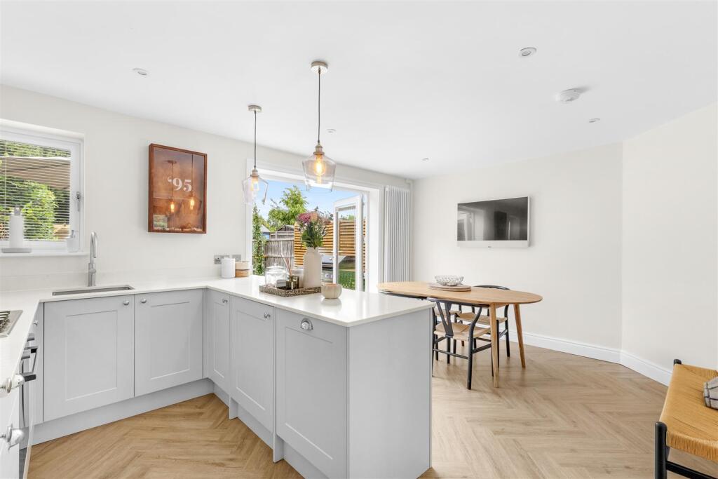 Kitchen Diner