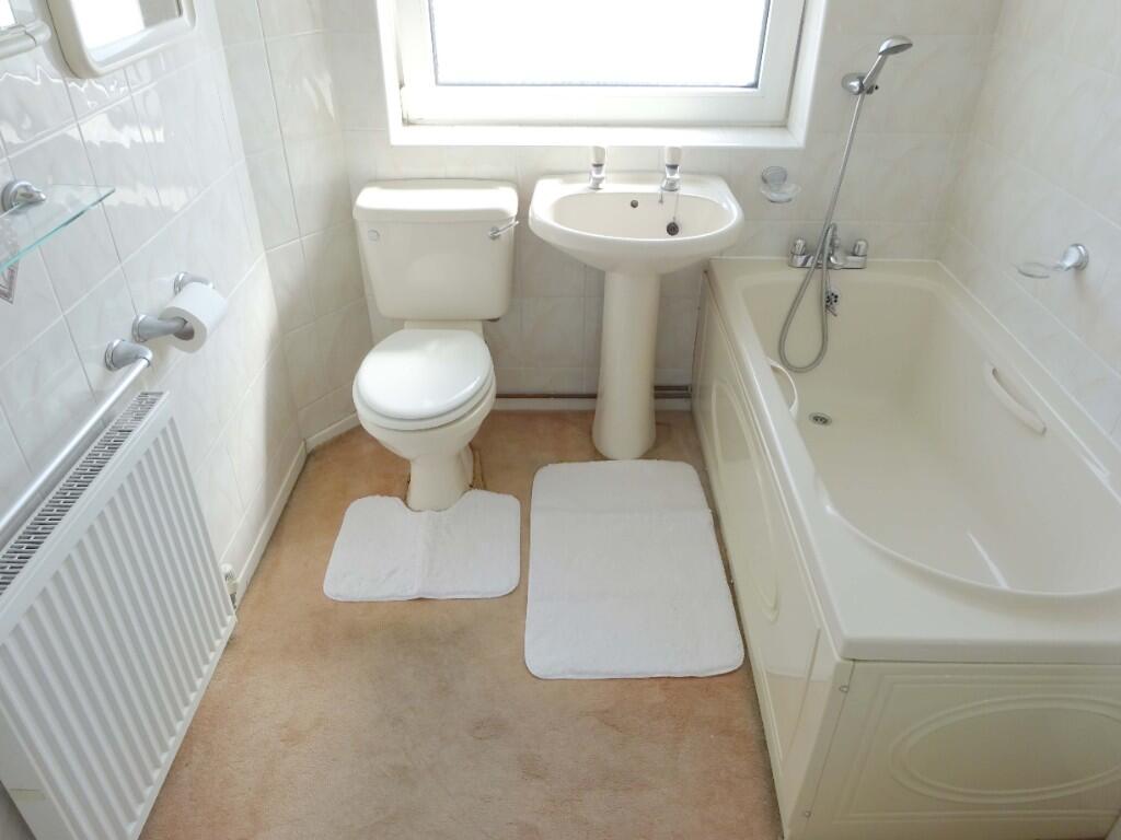 2nd Fl Bathroom