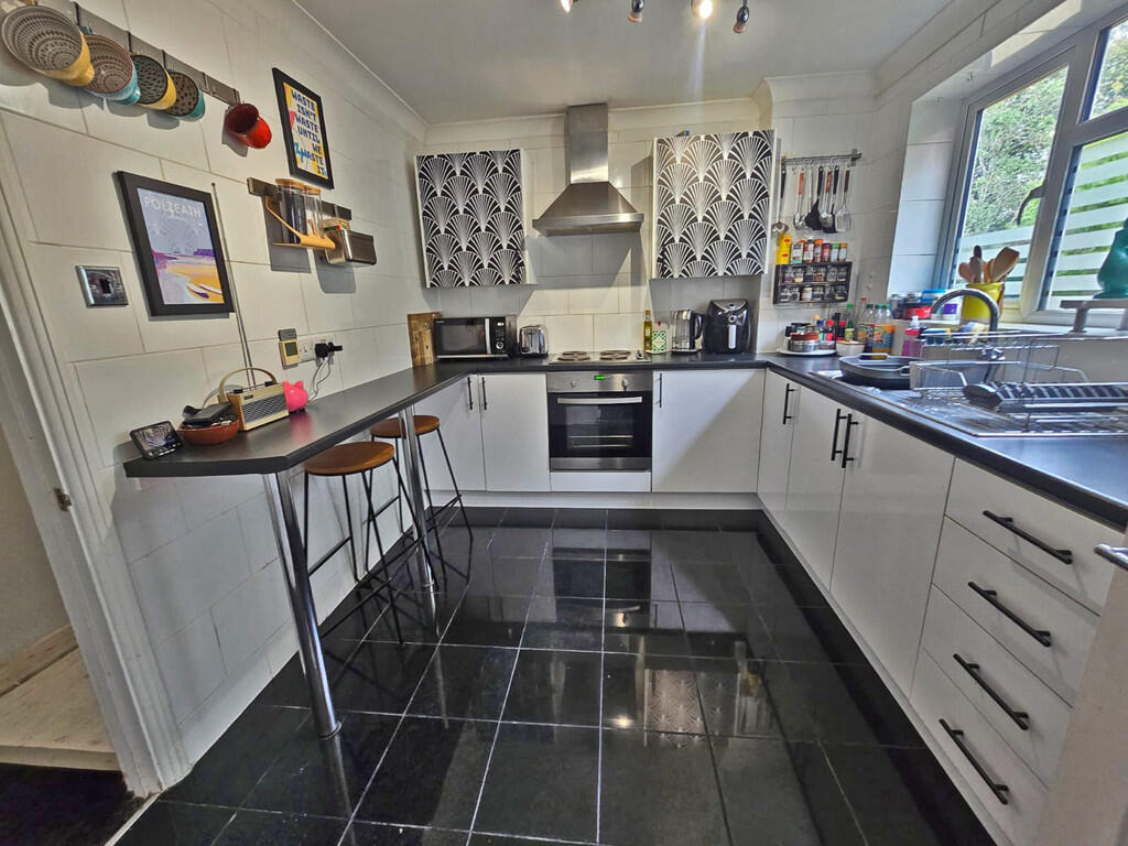 Kitchen (4)