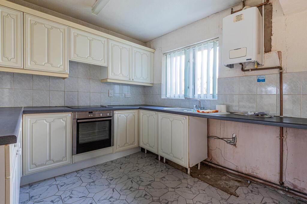 Pen Y Cefn 18-24.jpg