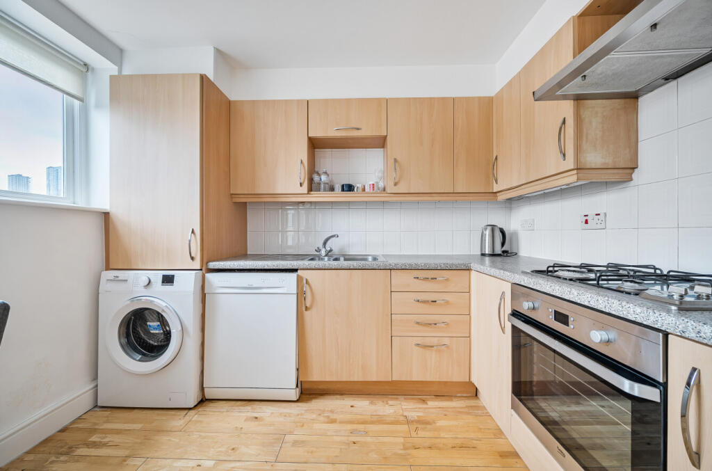 1360588-5-68d6681...