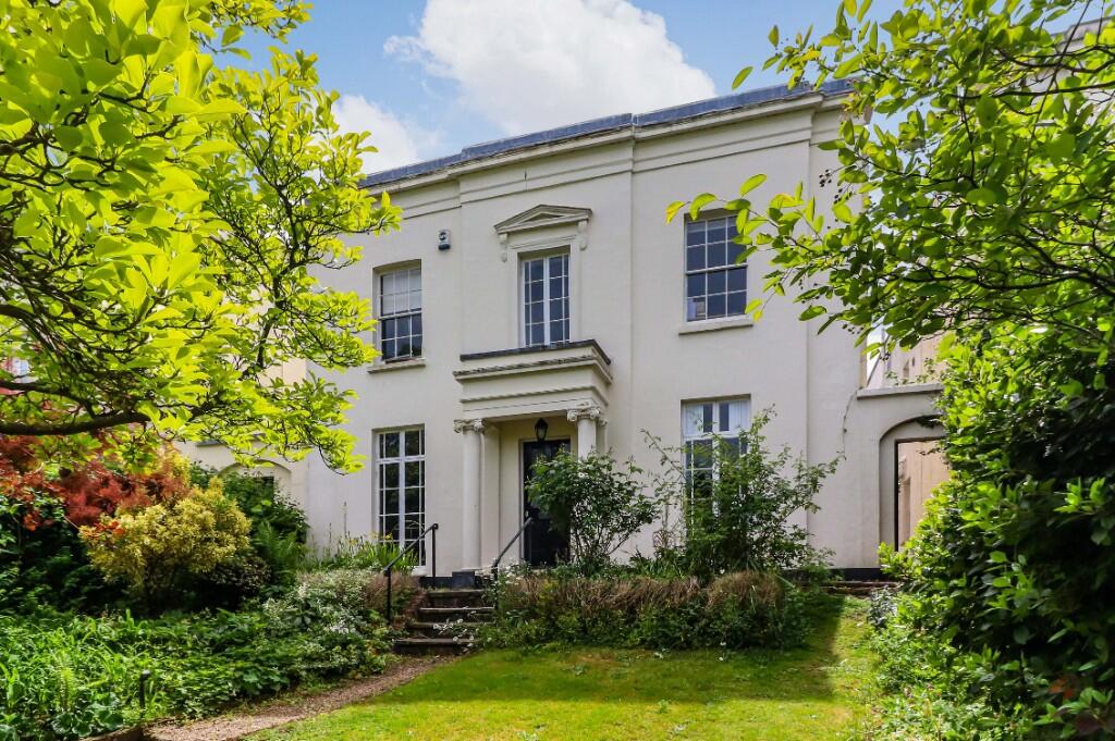 Verulam Road, St. Albans, Hertfordshire, AL3