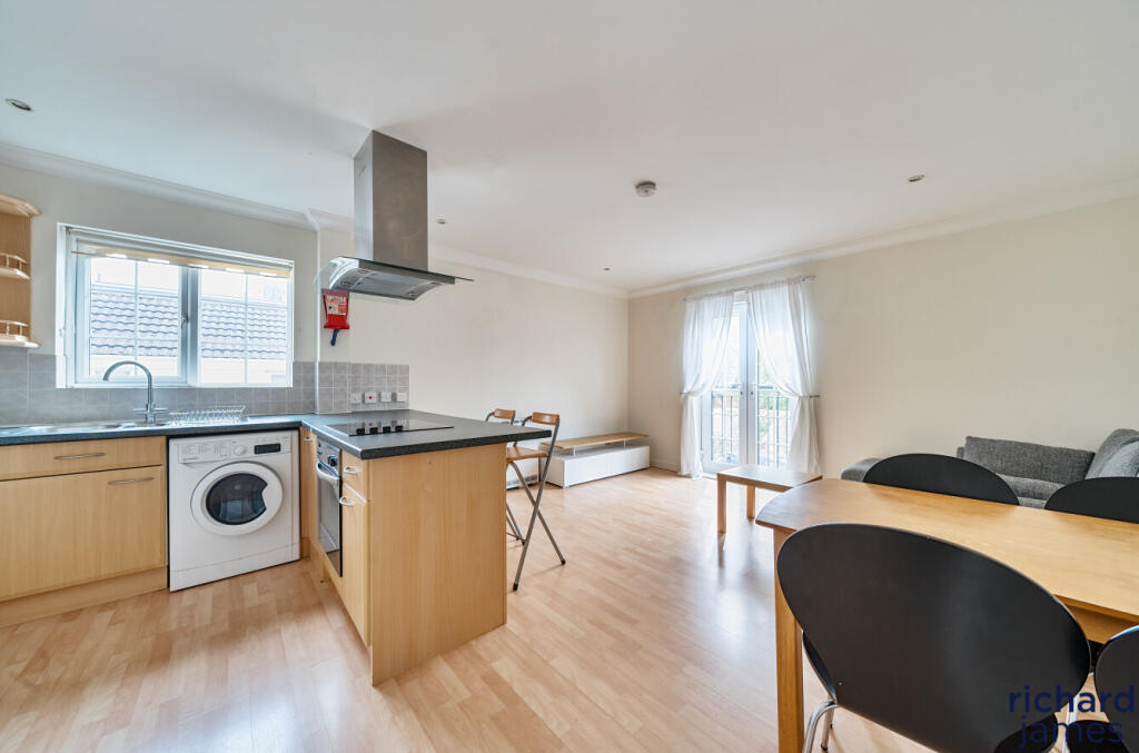 7b8ef04cdccd48178fe768091b1c1aeb