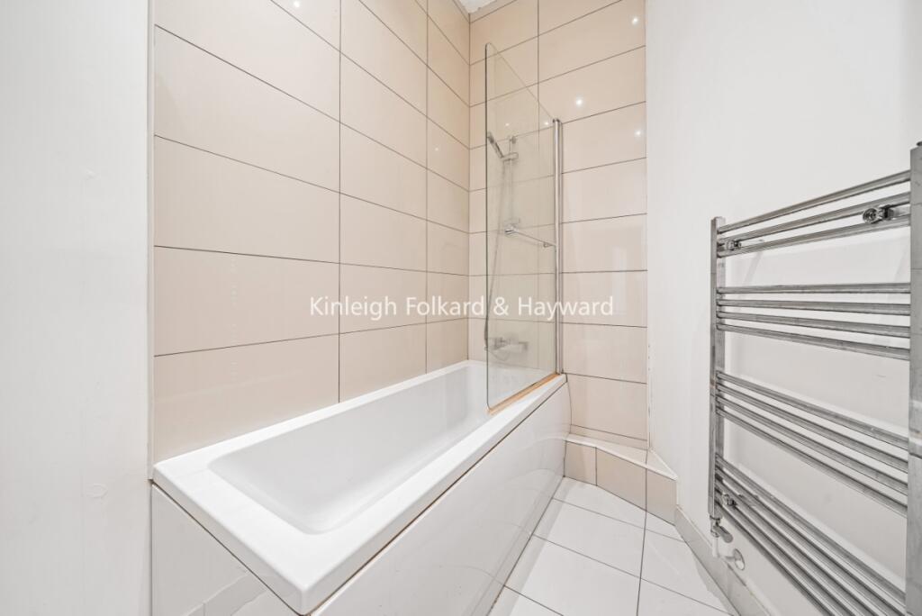 e8d9a852-bedc-4bcb-8