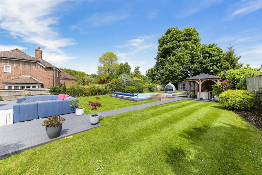 BEECHFIELD, 18- (2).jpg