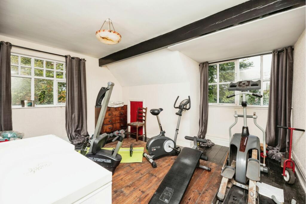 Bedroom Seven