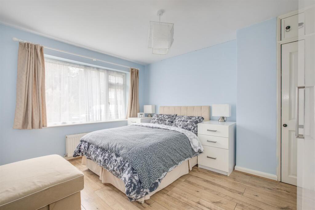 6 Baronsmead Road, HP12 3PQ-1.jpg