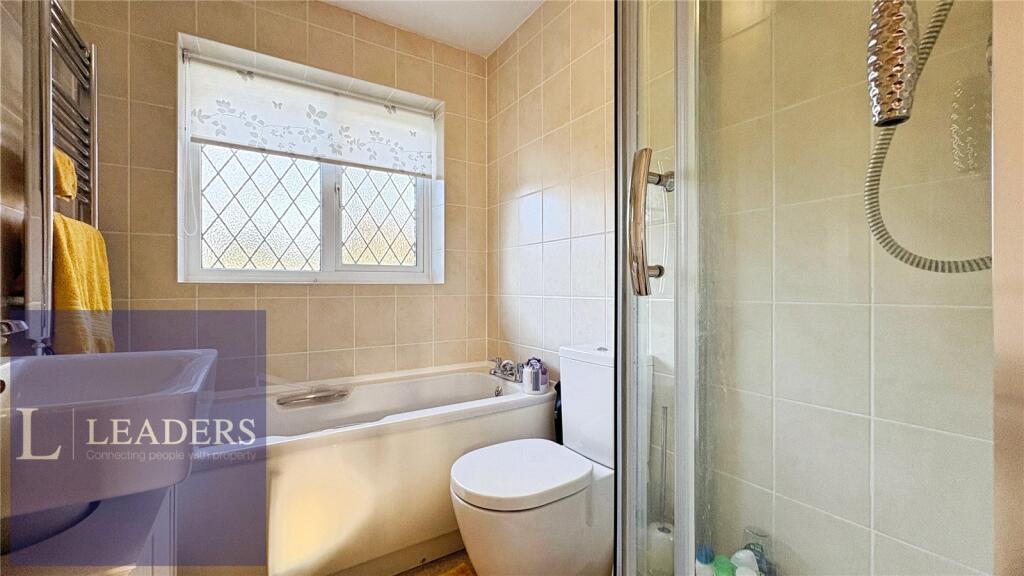 4 Piece Suite