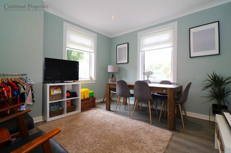 Dining Room/Bedroom 4