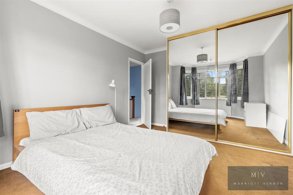 Lloyd Park Avenue 12B MV-18.jpg