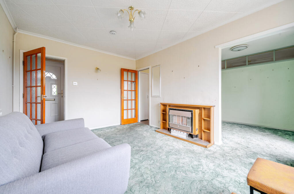 1315074-11-685a61...